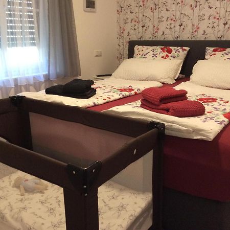 Kaiser Fewo Neusitz  Pokoj fotografie